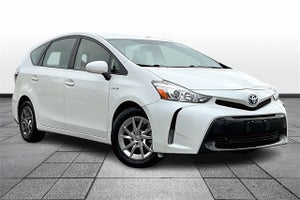 2017 Toyota Prius v Four