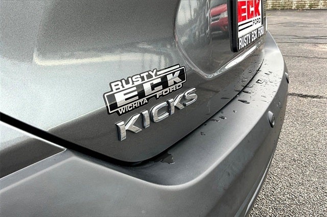2020 Nissan Kicks S